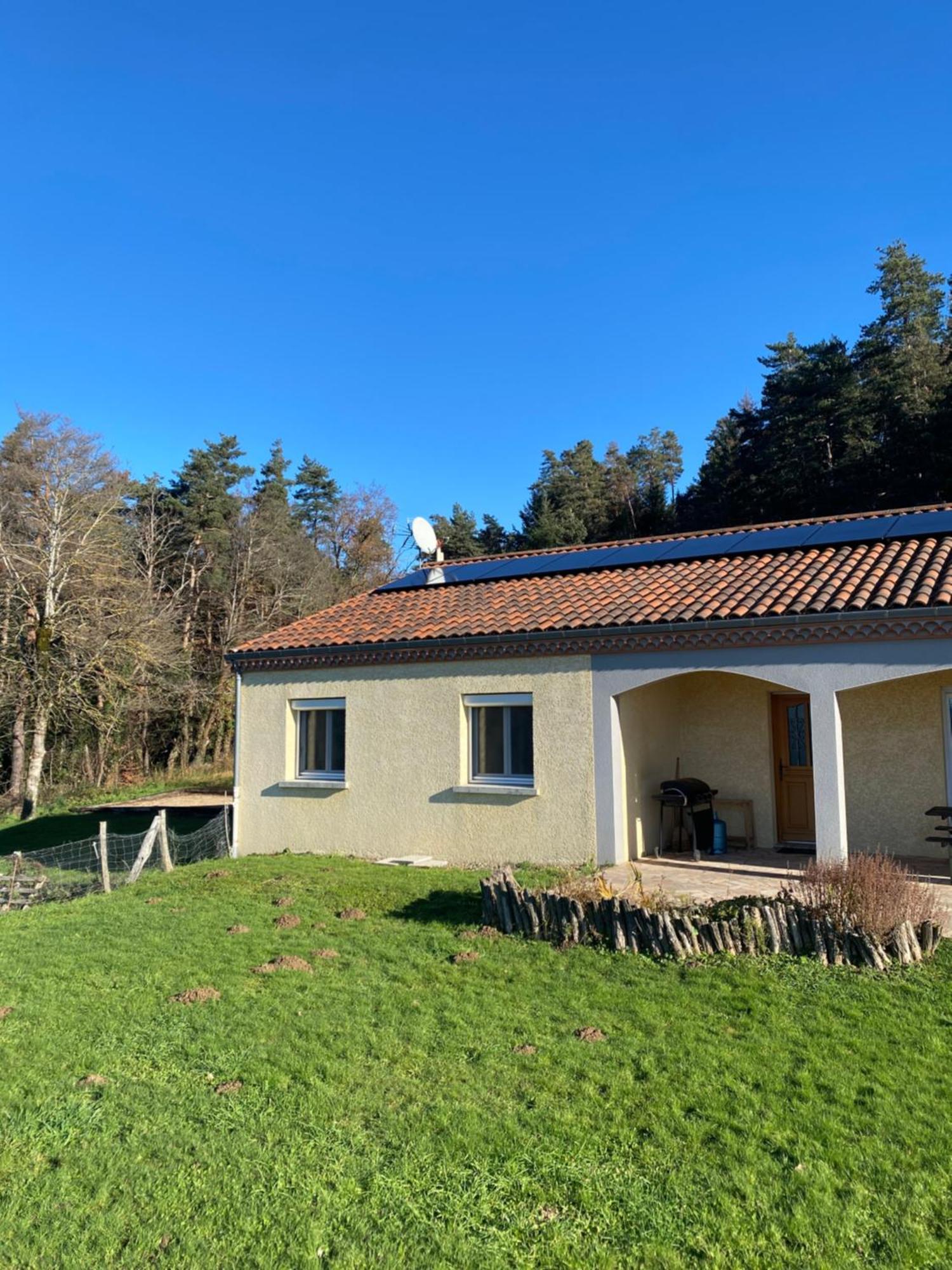 Vue Panoramique & Jacuzzi Prive * Saint-Hilaire (Haute-Loire)