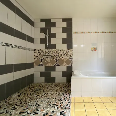 Villa Vue Panoramique & Jacuzzi Prive à Saint-Hilaire  Extérieur photo